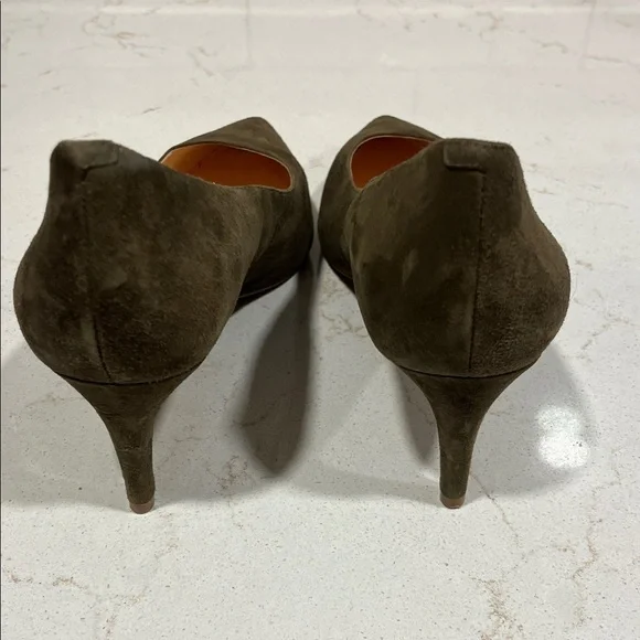 Nine West Dark Olive Green Suede Heels - Picture 4 of 7